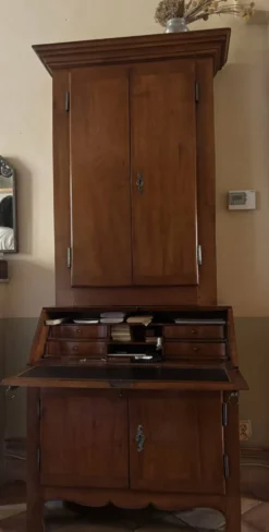 Secrétaire ancien