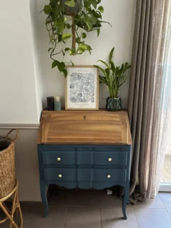Secrétaire ancien à abattant restauré – bois naturel & Bleu Nuit