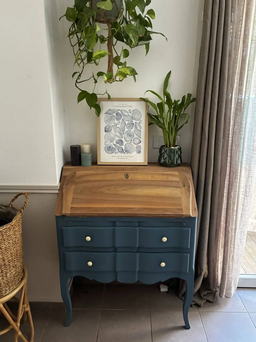 Secrétaire ancien à abattant restauré – bois naturel & Bleu Nuit