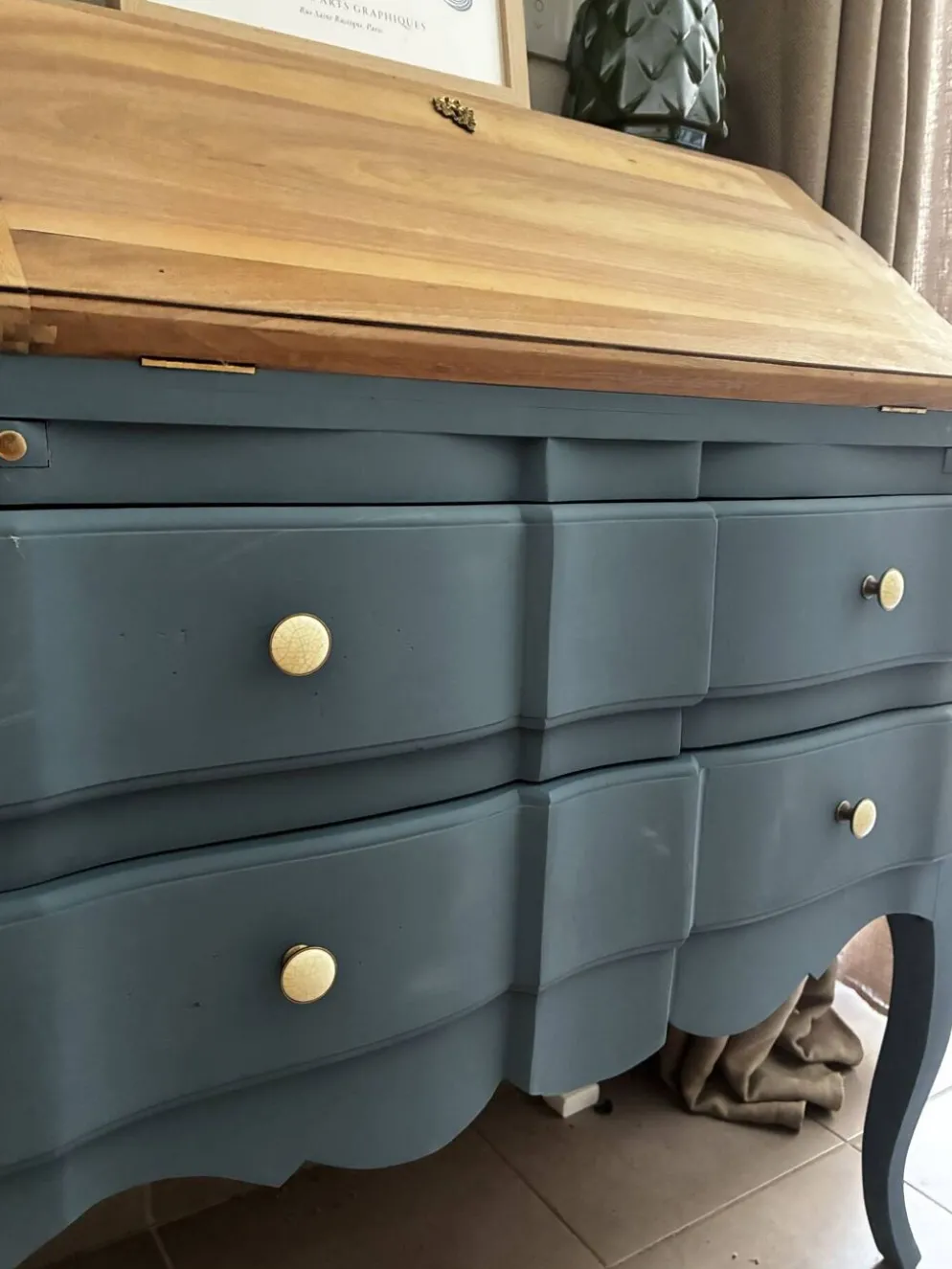 Secrétaire ancien à abattant restauré – bois naturel & Bleu Nuit