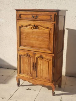 Secrétaire ancien scriban vintage en bois de noyer style Louis XV