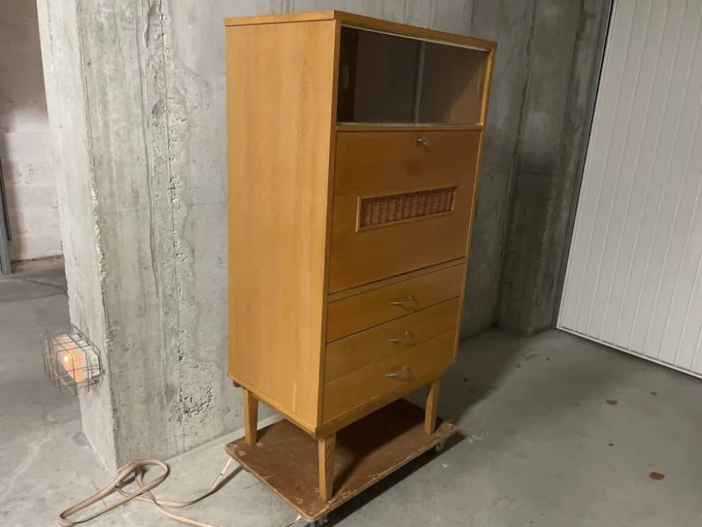 Secrétaire années 60