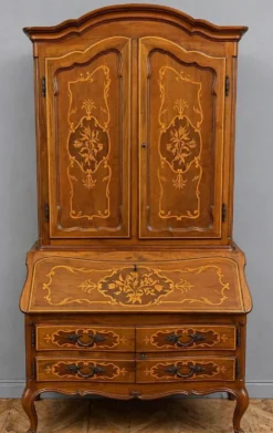 Secrétaire bibliothèque de style Louis XV galbé en marqueterie époque