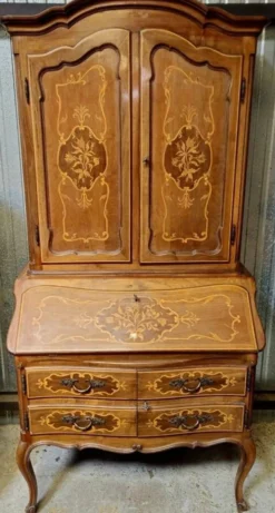 Secrétaire bibliothèque de style Louis XV galbé en marqueterie époque