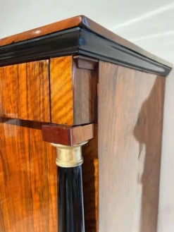 Secrétaire Biedermeier en noyer et érable, 1820