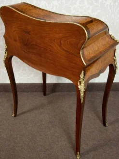 Secrétaire Bonheur du Jour Louis XV en palissandre et noyer 1870-1900