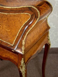 Secrétaire Bonheur du Jour Louis XV en palissandre et noyer 1870-1900