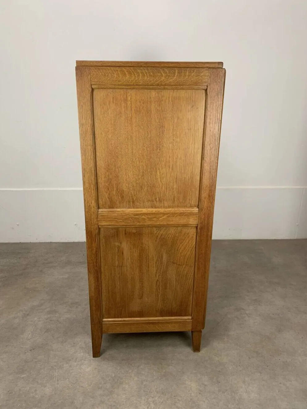 Secrétaire, bureau, commode en chêne, années 50