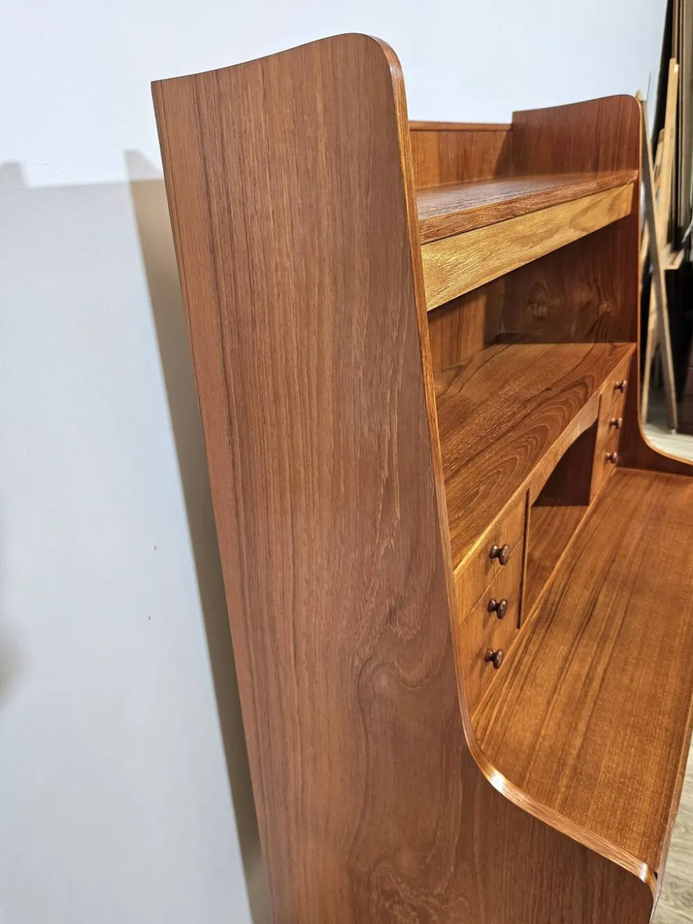 Secrétaire / Coiffeuse en teck, design danois, années 1960.