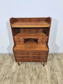 Secrétaire / Coiffeuse en teck, design danois, années 1960.