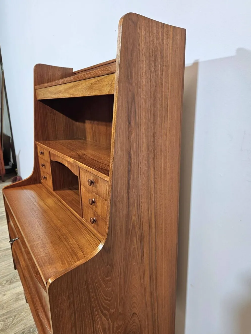 Secrétaire / Coiffeuse en teck, design danois, années 1960.