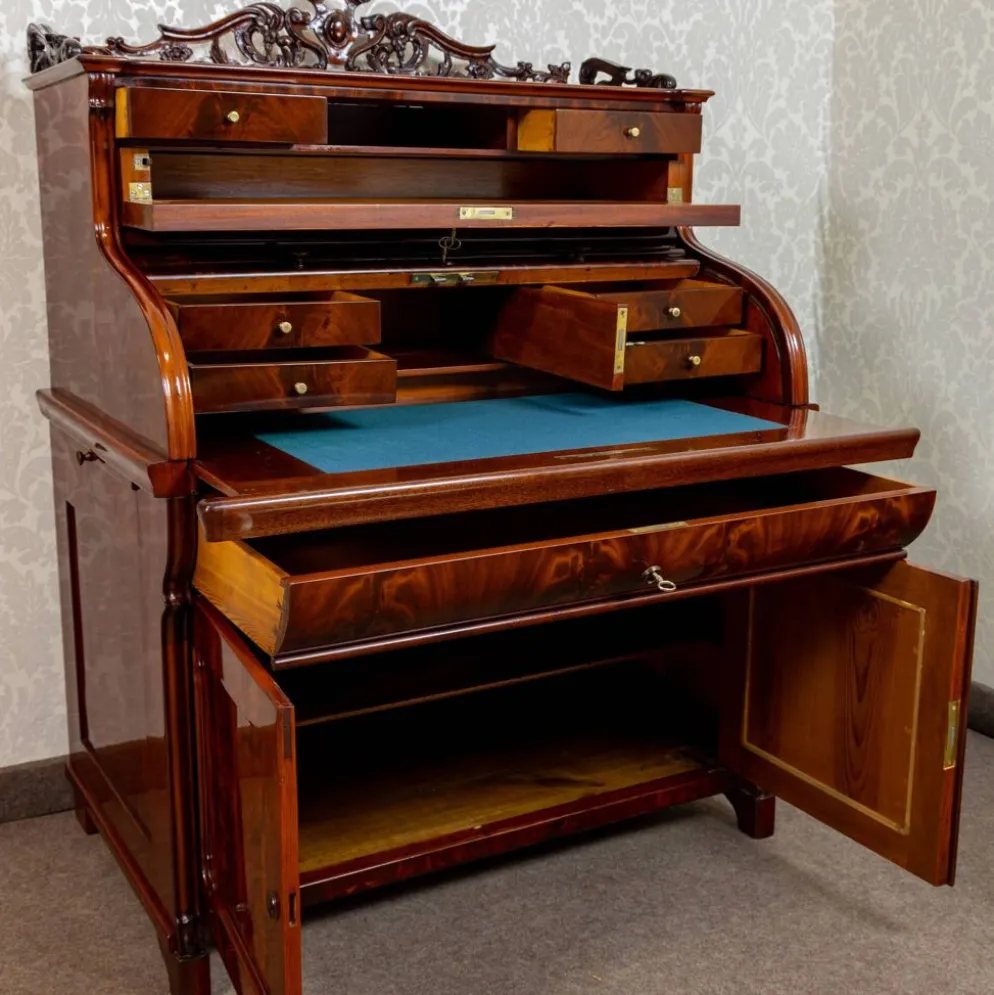 Secrétaire à cylindre Louis-Philippe en acajou 1850-1870