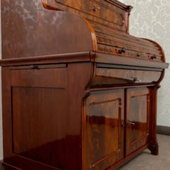 Secrétaire à cylindre Louis-Philippe en acajou 1850-1870