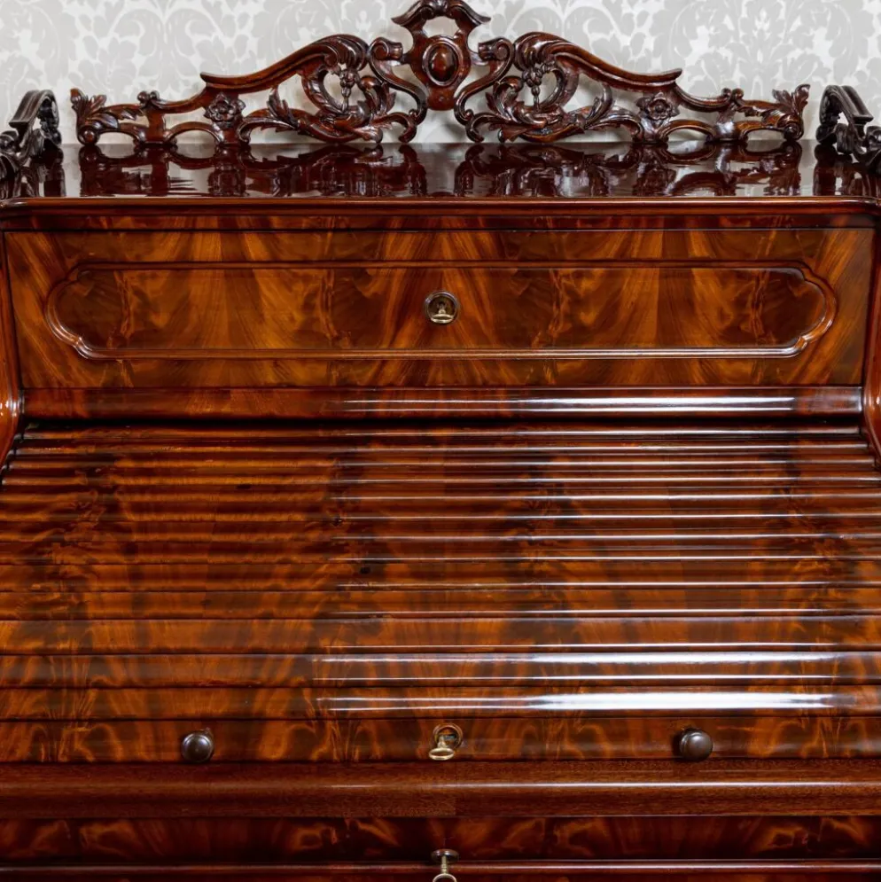 Secrétaire à cylindre Louis-Philippe en acajou 1850-1870