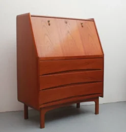 Secrétaire des années 1960 Bernhard Pedersen & Fils en teck