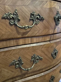 Secrétaire de style Louis XV en marqueterie et marbre