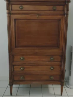 Secrétaire de style Louis XVI