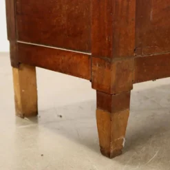 Secrétaire Directoire ancien en noyer, Italie, XVIIIe siècle