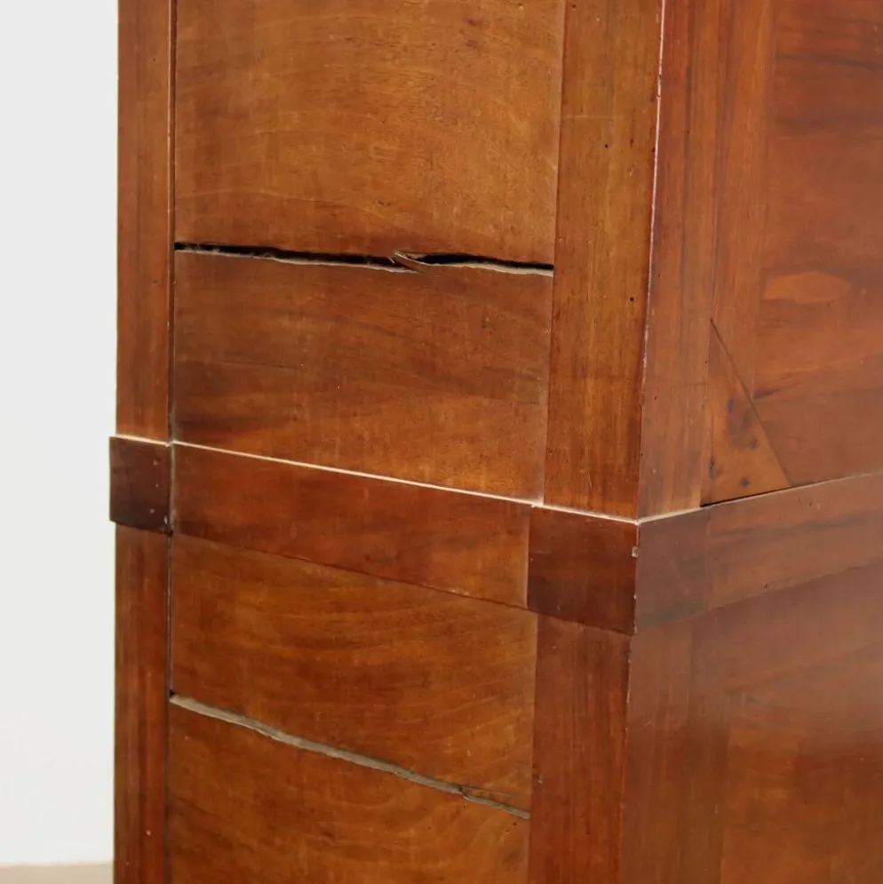 Secrétaire Directoire ancien en noyer, Italie, XVIIIe siècle