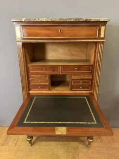Secrétaire Directoire en Acajou XVIIIème