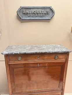 SECRÉTAIRE EN ACAJOU D’ÉPOQUE LOUIS XVI XVIII EME SIÈCLE
