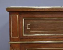 Secrétaire en acajou, style Louis XVI, époque Napoléon III – 2ème partie XIXe