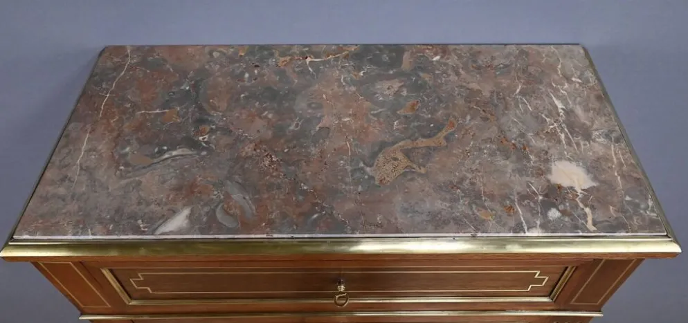 Secrétaire en acajou, style Louis XVI, époque Napoléon III – 2ème partie XIXe