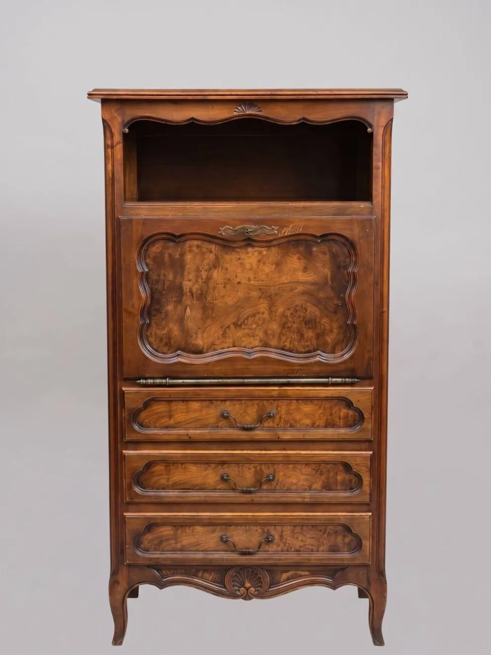 Secrétaire en bois et loupe d’orme style Bressan