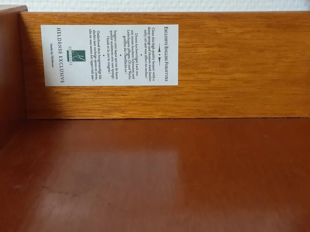 Secrétaire en cerisier avec marqueterie par Heldense Exclusive