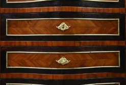 Secrétaire en marqueterie de bois précieux, époque Napoléon III – Milieu XIXe