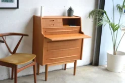 Secrétaire en teck danois 76 cm