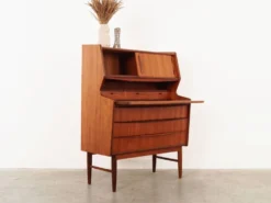 Secrétaire en teck, design danois, années 1970, production : Danemark