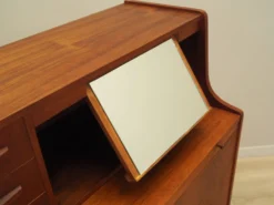 Secrétaire en teck, design danois, années 1970, production : Danemark