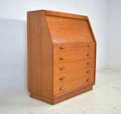 Secrétaire en teck par Dyrlund Danemark bureau des années 1960 Vintage Mid-Century