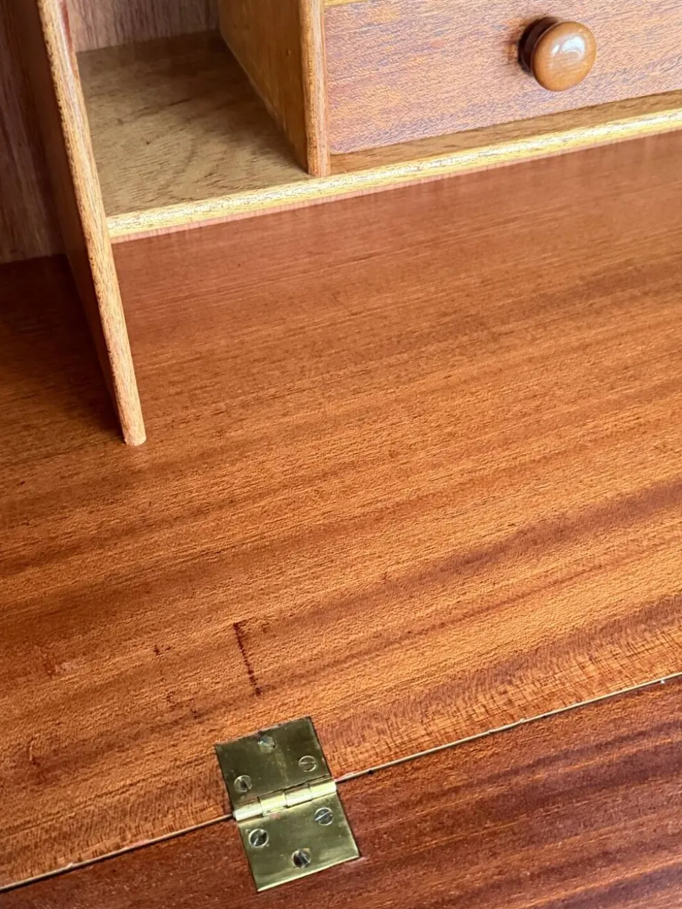 Secrétaire Jentique vintage en teck