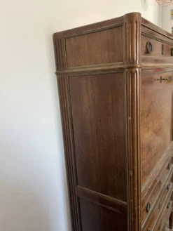 Secrétaire Louis XV en bois massif