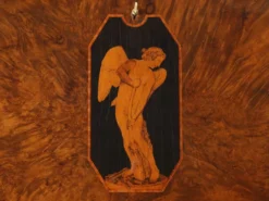 Secrétaire loupe d’amboine vers 1920