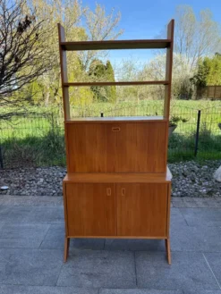 Secrétaire moderniste, années 60