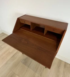 Secrétaire ou coiffeuse danoise, années 1960