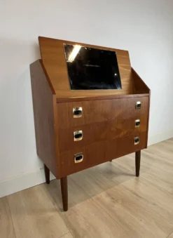 Secrétaire ou coiffeuse danoise, années 1960