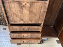 Secrétaire relooké