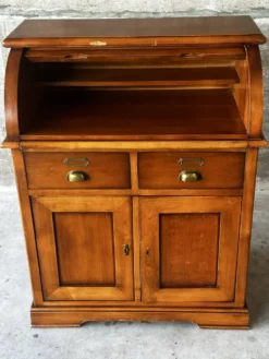 Secrétaire à rideau en merisier – Petit bureau de rangement, seconde m