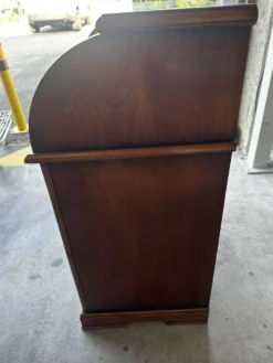 Secrétaire à rideau en merisier – Petit bureau de rangement, seconde m