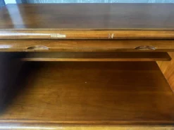 Secrétaire à rideau en merisier – Petit bureau de rangement, seconde m