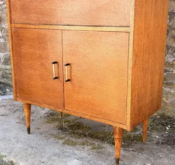 Secrétaire scandinave en chêne clair, années 50-60