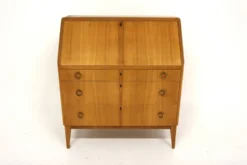 Secrétaire scandinave en orme, Swedish modern, Suède, 1940