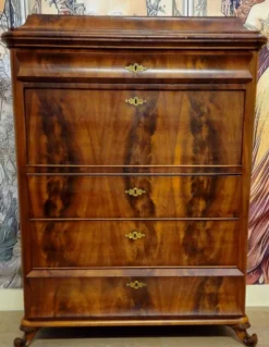 Secrétaire / scriban époque Bieidermeier en acajou flammé – XIXe siècle