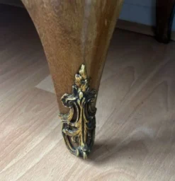 Secrétaire style Louis XVI en marqueterie, marbre et bronze XIX/XXè siècle