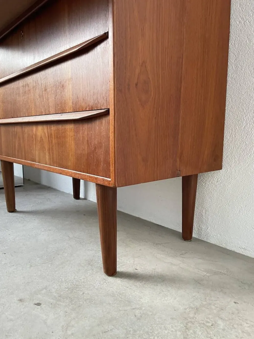 Secrétaire teck danois des années 60