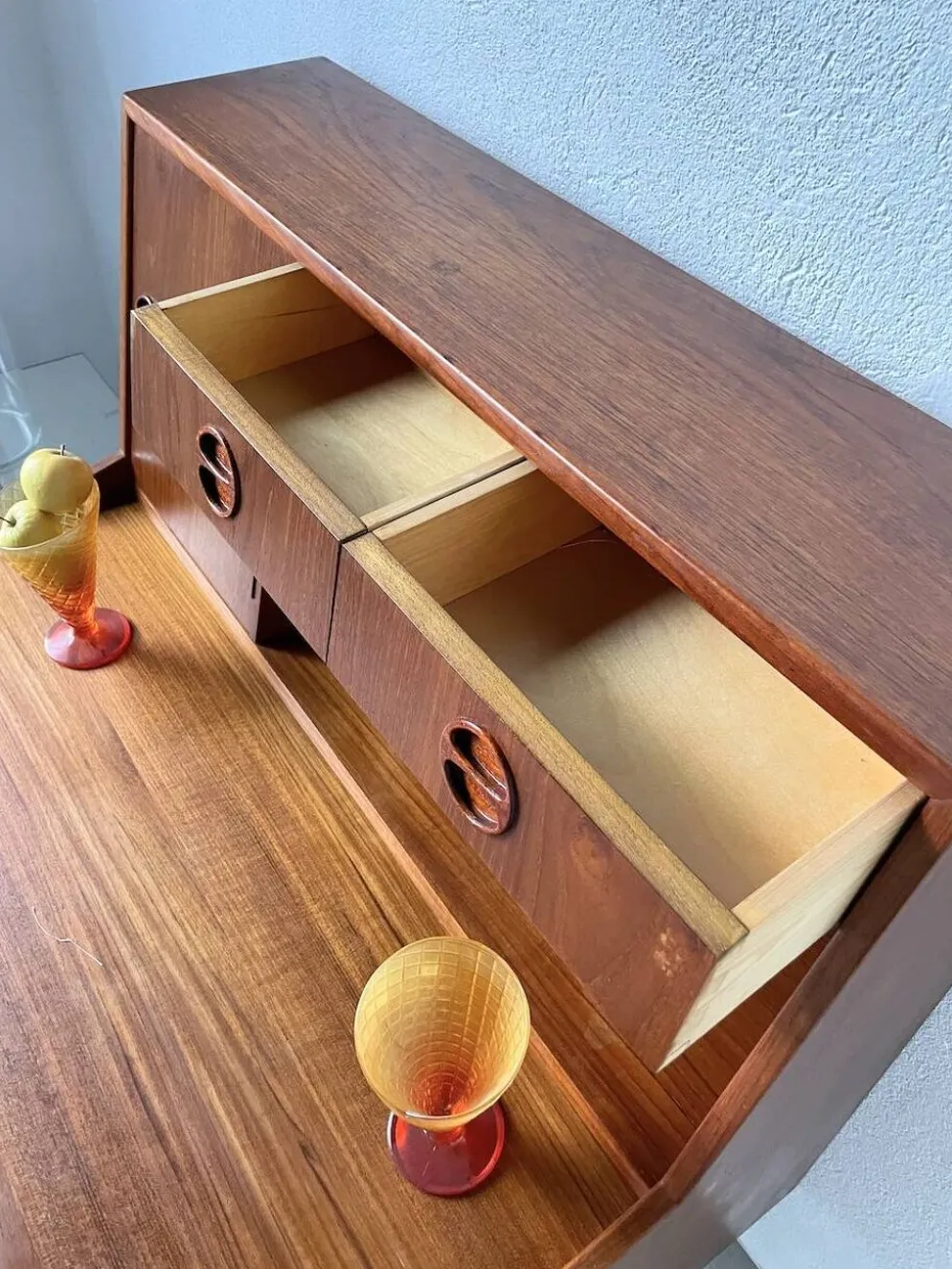 Secrétaire teck danois des années 60